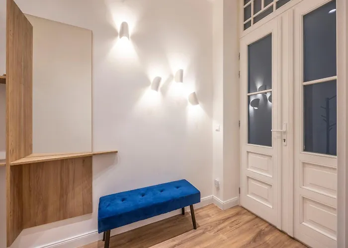 Clark & Chain Charm Grand With Castle View * Budapest